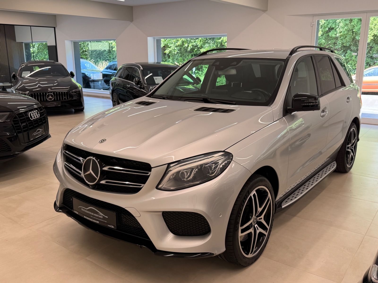 Mercedes-Benz GLE 500 bei Autozentrum Herford in Herford